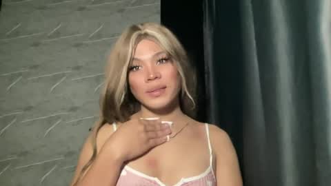 KITTY online show from June 20, 4:40 am