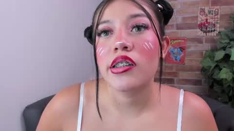 Loren online show from July 24, 11:18 am