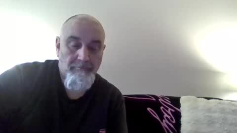 foxyfang online show from May 22, 1:18 pm