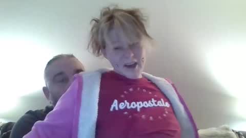 foxyfang online show from December 18, 2:12 pm