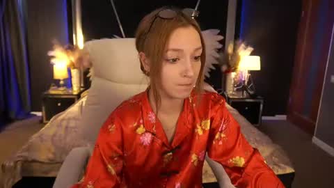 Maya online show from August 2, 1:35 pm
