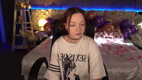 Maya online show from February 8, 2:42 pm