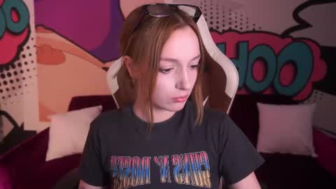 Maya online show from July 26, 8:39 pm