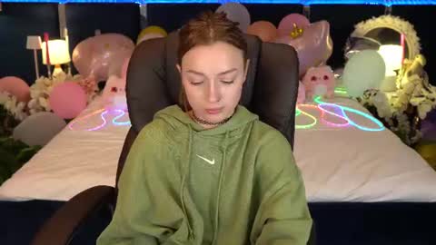 Maya online show from July 13, 4:54 pm