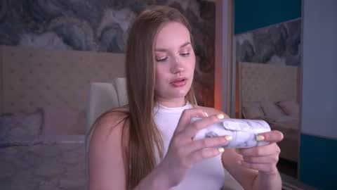 Kate online show from August 1, 8:21 pm