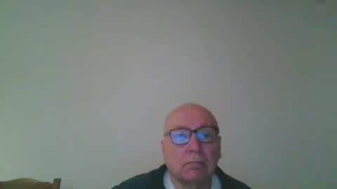 Snapshot of fra94 chatting on December 24, 4:40 pm fra94 online show from December 24, 4:40 pm