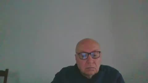 Snapshot of fra94 chatting on January 4, 1:31 pm fra94 online show from January 4, 1:31 pm