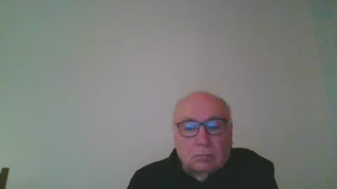 Snapshot of fra94 chatting on December 9, 10:20 pm fra94 online show from December 9, 10:20 pm