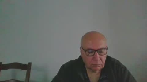 Snapshot of fra94 chatting on October 22, 12:29 pm fra94 online show from October 22, 12:29 pm