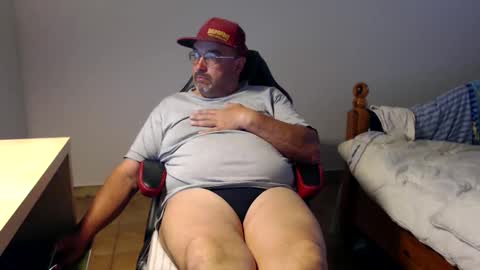 Fraboys online show from May 3, 1:17 pm