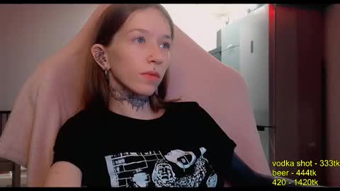 fran_bow online show from October 9, 7:47 am