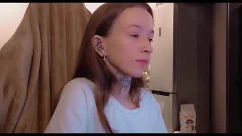 fran_bow online show from November 28, 6:48 pm