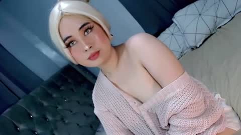 LOVE online show from July 27, 9:39 am