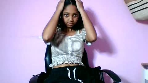 francia333068 online show from June 14, 5:09 am
