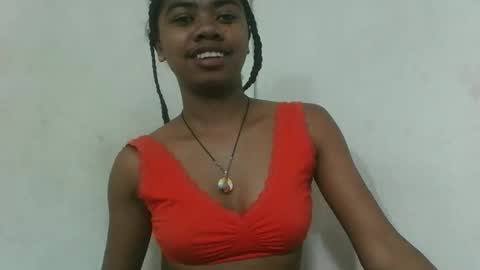 francinealdy online show from November 17, 9:12 am