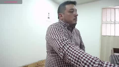 Juan online show from April 29, 5:30 pm