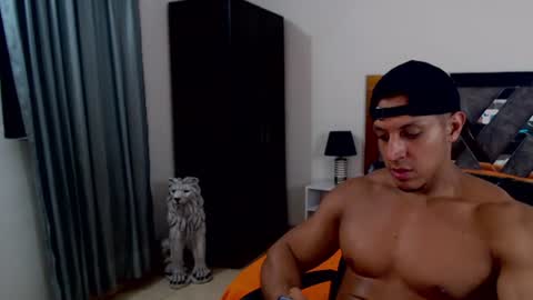 Frank online show from August 3, 2:02 am