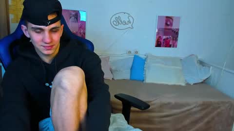 Frank online show from February 10, 11:15 am