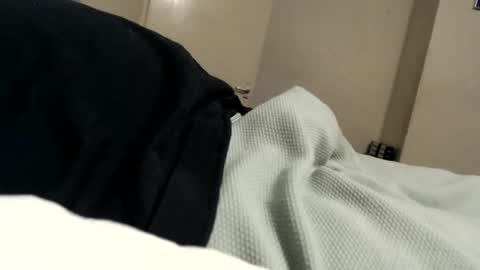 Snapshot of frankiel745 chatting on October 22, 9:01 am frankiel745 online show from October 22, 9:01 am