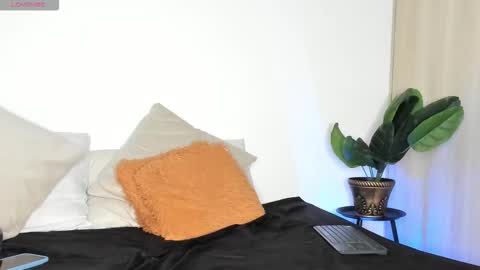 frank online show from February 8, 11:19 pm