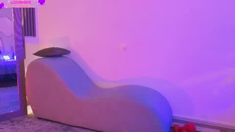 Fransheska online show from July 2, 11:26 am