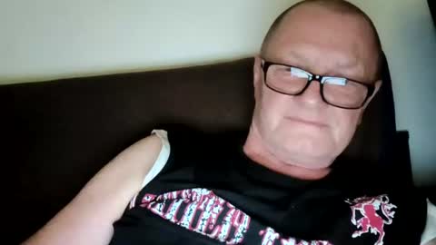 Wolfi online show from August 1, 6:59 am