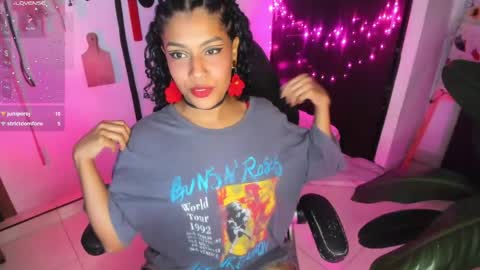 Lia Gomez online show from April 24, 11:40 pm