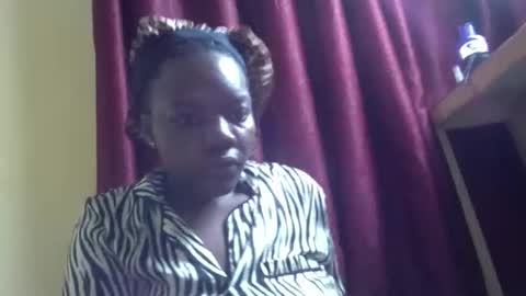 Lyne online show from May 10, 11:33 pm
