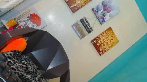 Snapshot of freaky_mariah chatting on March 3, 4:58 pm just call me mariah online show from March 3, 4:58 pm