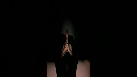 freakydavey24 online show from June 16, 3:21 am