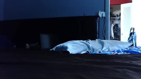 freakyfreddie305 online show from March 19, 1:22 am