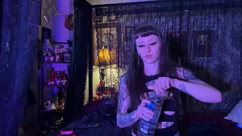 Bambi online show from March 13, 10:18 am