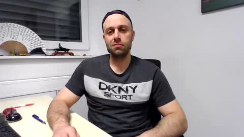 freddow online show from November 27, 3:41 pm