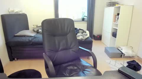 Fredrik online show from January 27, 12:37 pm