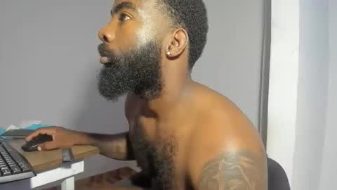 shakur online show from November 8, 6:55 pm