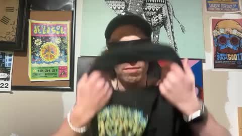 freeyourmind247 online show from January 4, 12:16 pm