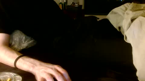 frenchms online show from January 15, 12:04 pm