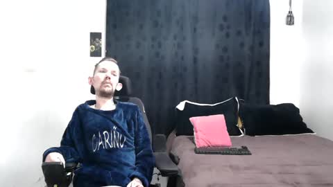 Thomas y Sophia online show from December 21, 11:11 am