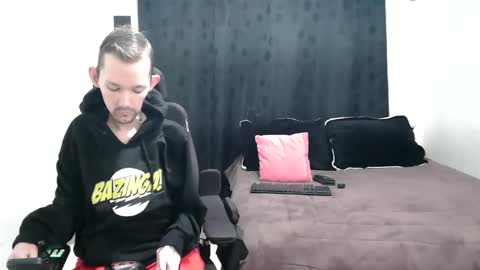 Thomas y Sophia online show from February 13, 11:50 am