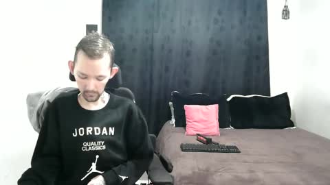 Thomas y Sophia online show from February 21, 9:02 am