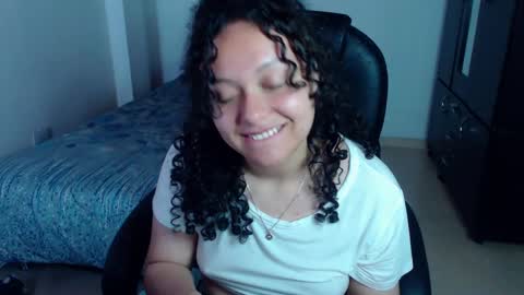 Louise  online show from December 30, 9:16 am