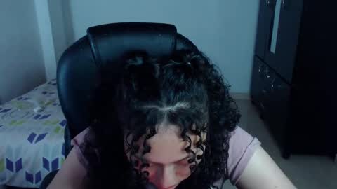 Louise  online show from February 28, 5:15 am