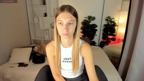 Laura online show from July 8, 5:44 am