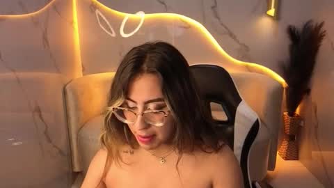freya_tx online show from November 26, 3:04 am