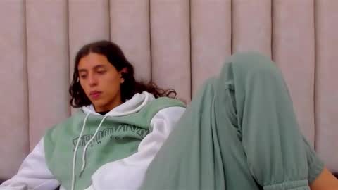 FREYA online show from December 5, 2:37 pm