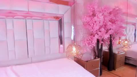    online show from March 16, 10:03 pm