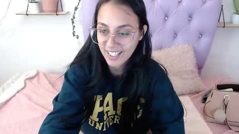 Freyja online show from September 25, 10:06 pm