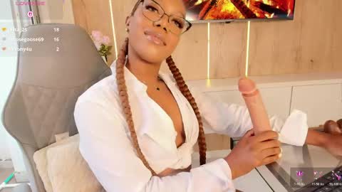 Frida Kiroga online show from June 4, 7:42 pm