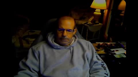 friendlykevn online show from December 26, 12:46 am