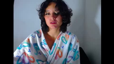frikisa online show from May 4, 3:57 am
